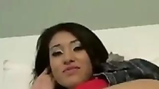 Снял узбекскую шлюху для траха в жопу